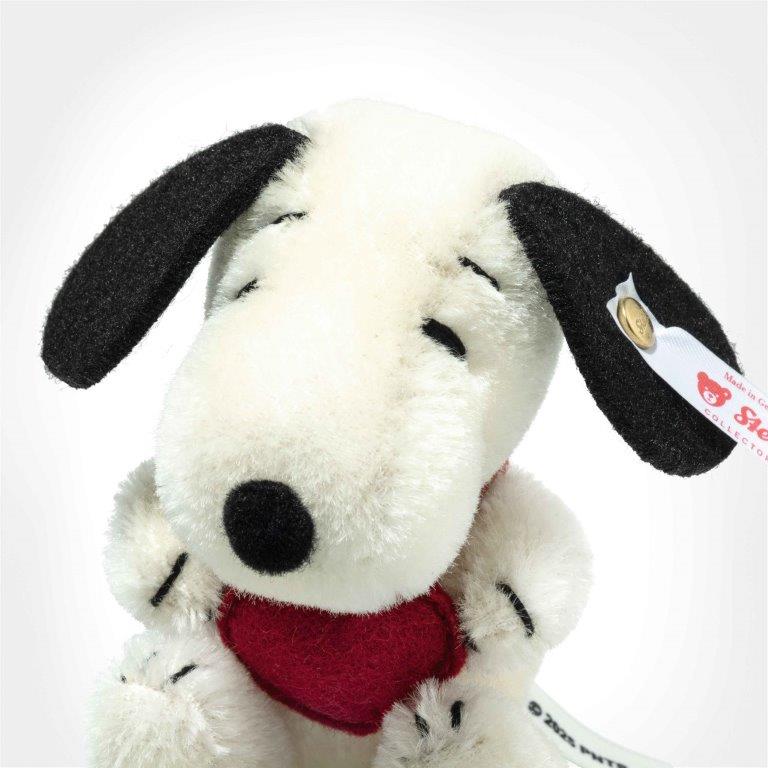 Steiff Limited Edition - Snoopy Miniature with Heart, 9 cm